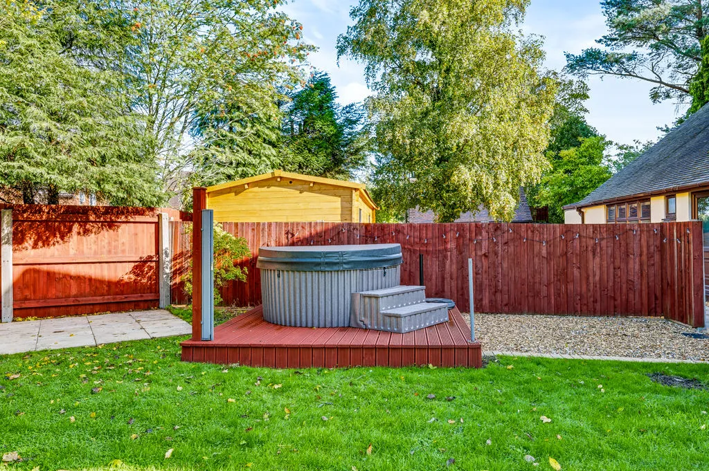 Landywood Farm Lane, Cheslyn Hay, WS6, photo 18