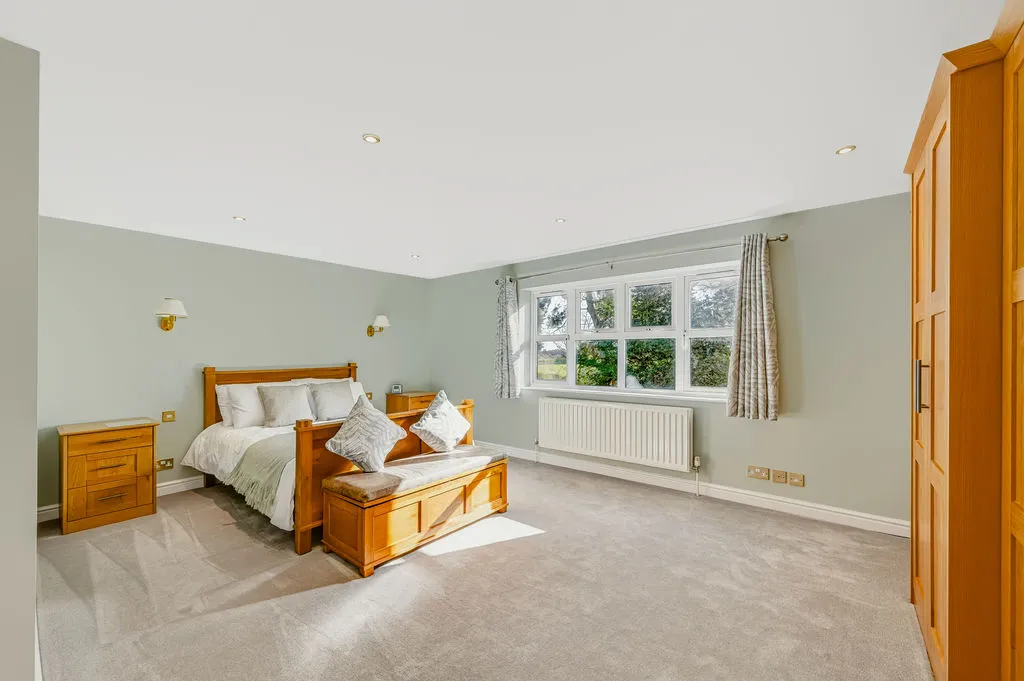 Landywood Farm Lane, Cheslyn Hay, WS6, photo 33