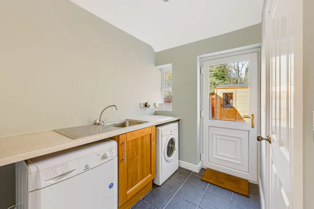 Landywood Farm Lane, Cheslyn Hay, WS6, photo 6