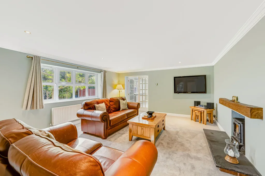 Landywood Farm Lane, Cheslyn Hay, WS6, photo 2