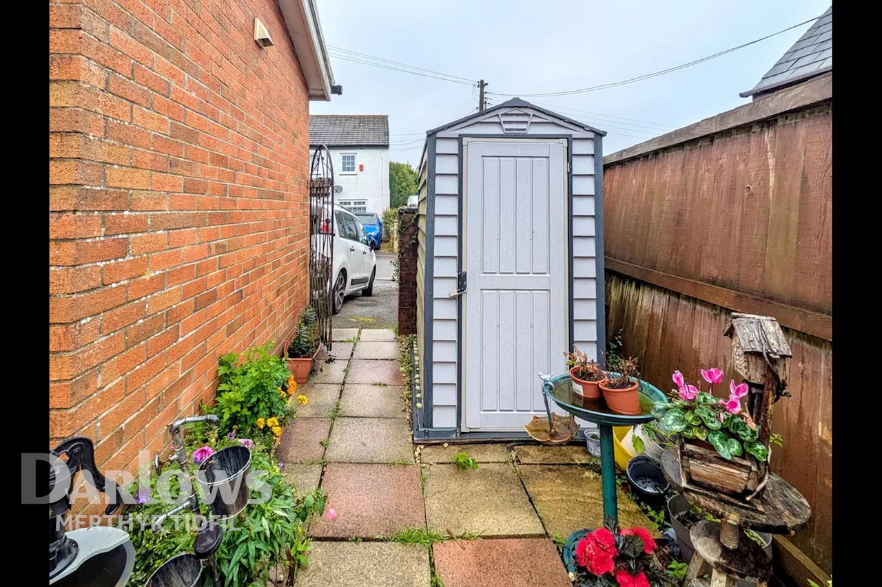Andrews Close, Merthyr Tydfil, photo 16