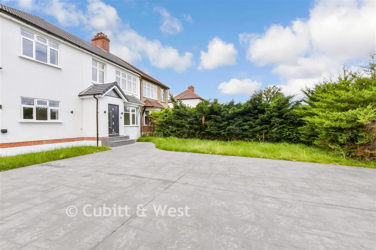 Cobham Road, Leatherhead, KT22, photo 19