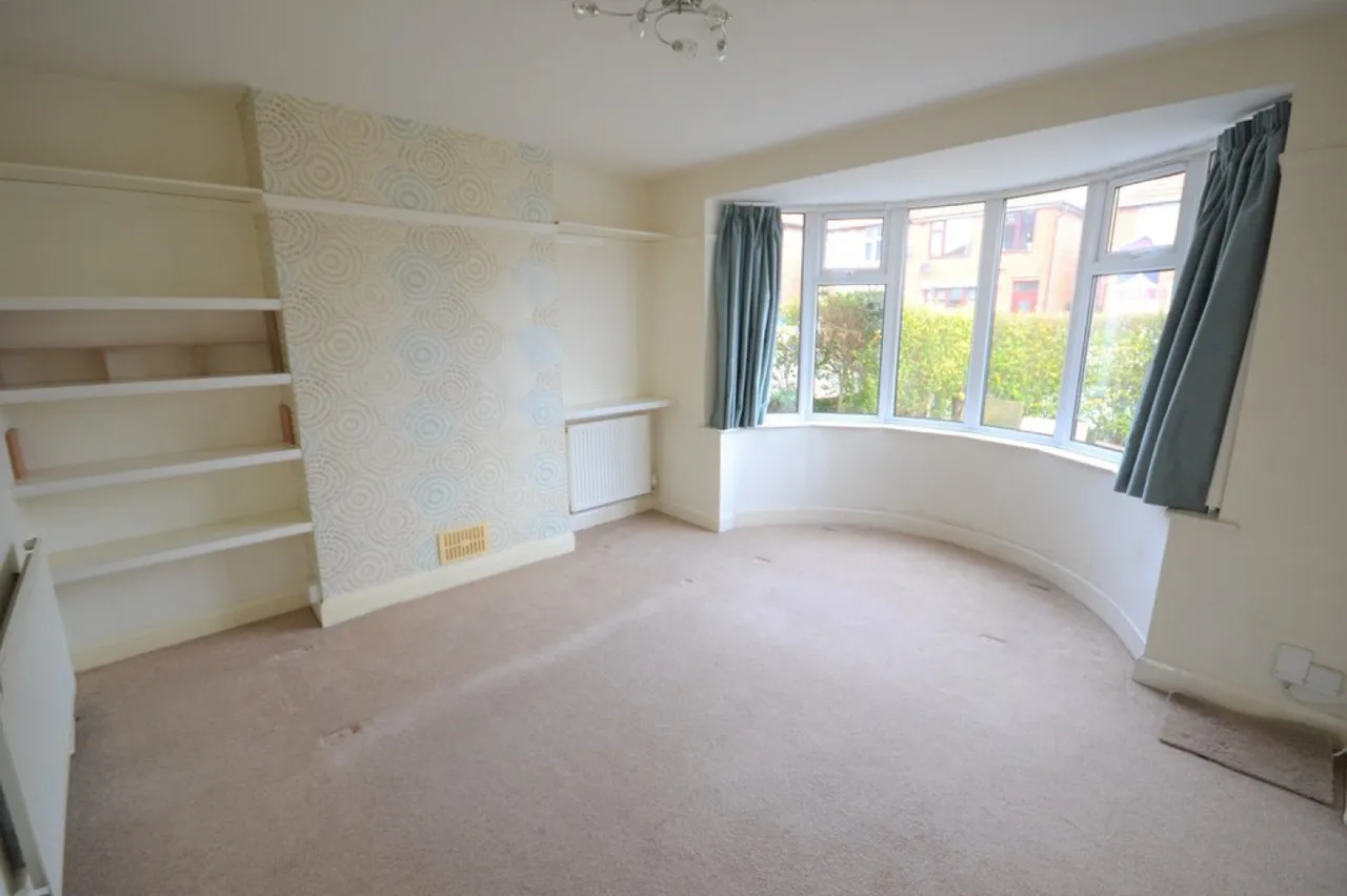 Henley Crescent, Braunstone, LE3, photo 3
