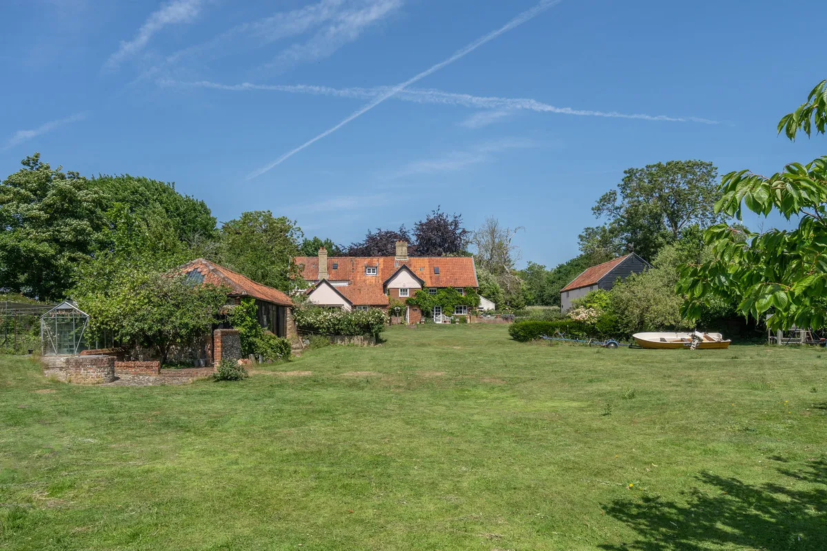 The Street, Rushmere, photo 27