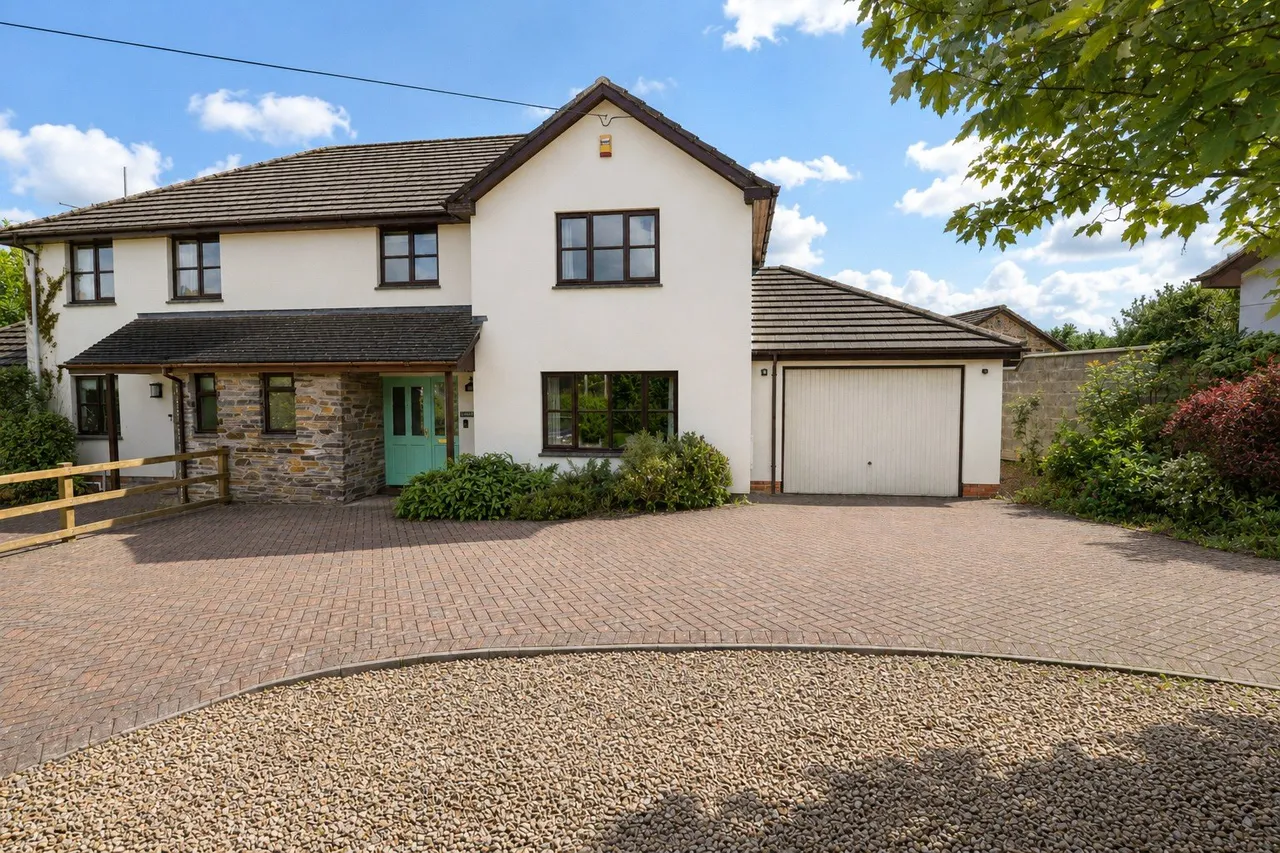 3 bed house for sale, Gunswell Lane, South Molton, EX36