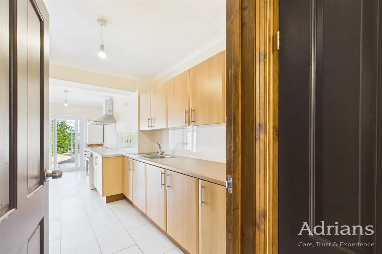 Bishop Road, Chelmsford, CM1, photo 11