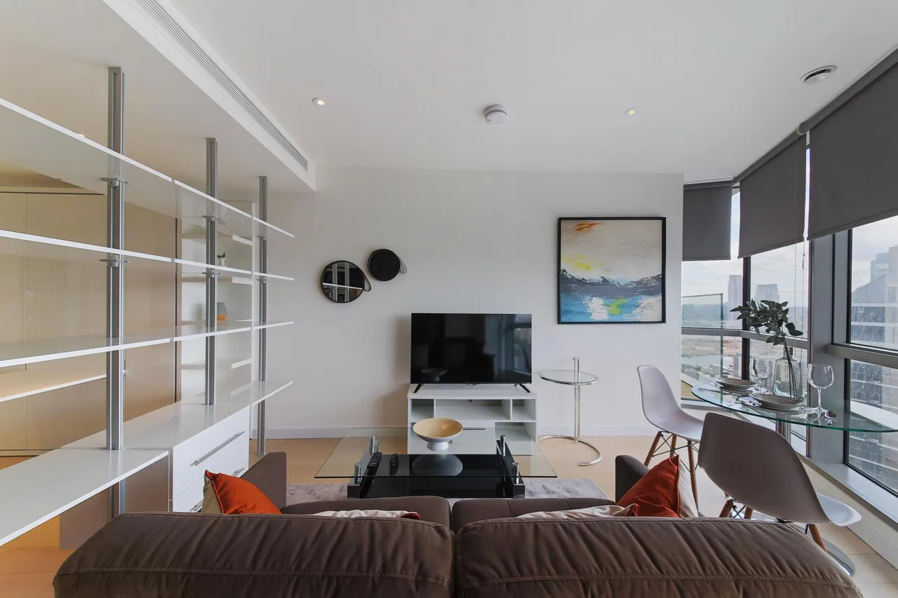 Charrington Tower, London, E14, photo 3
