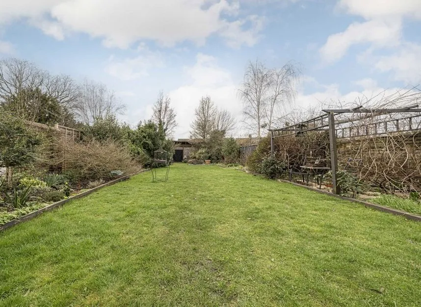 French Street, Sunbury, TW16, photo 6