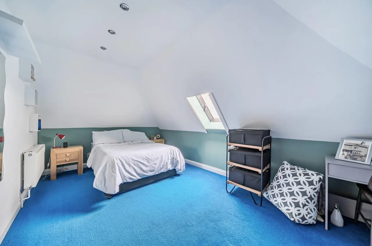 Fuller Avenue, Corsham, SN13, photo 16