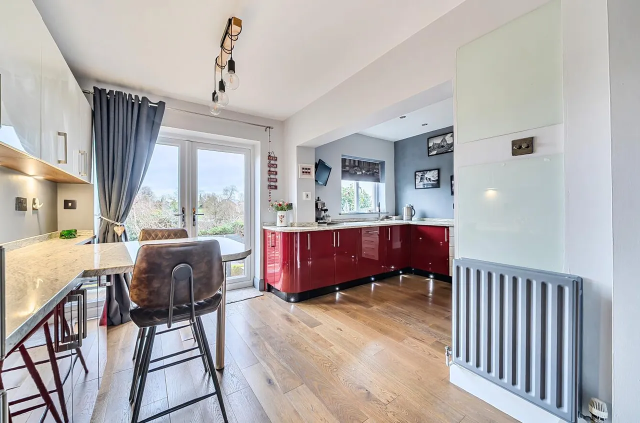 Fuller Avenue, Corsham, SN13, photo 8