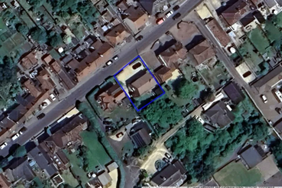 Holt, Trowbridge, photo 13