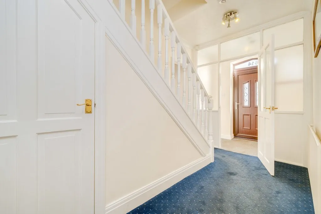Halifax Road, Liversedge WF15 8HU, photo 20