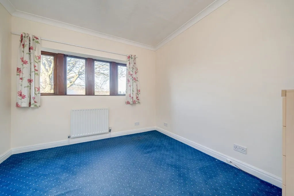 Halifax Road, Liversedge WF15 8HU, photo 23