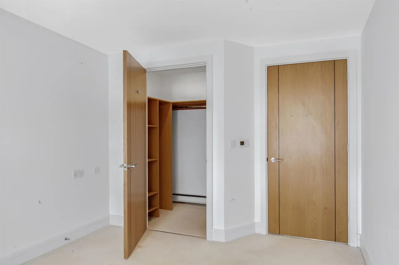 High Street, Ongar, CM5, photo 8