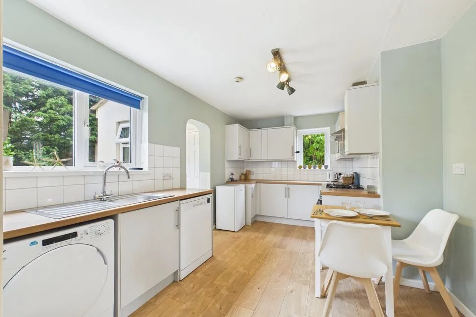 Cross Green Lane, Halton, West Yorkshire, LS15, photo 2