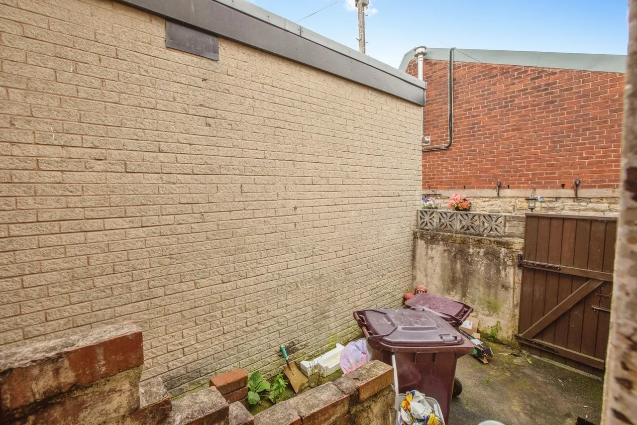 Thompson Street, Padiham, BB12, photo 18