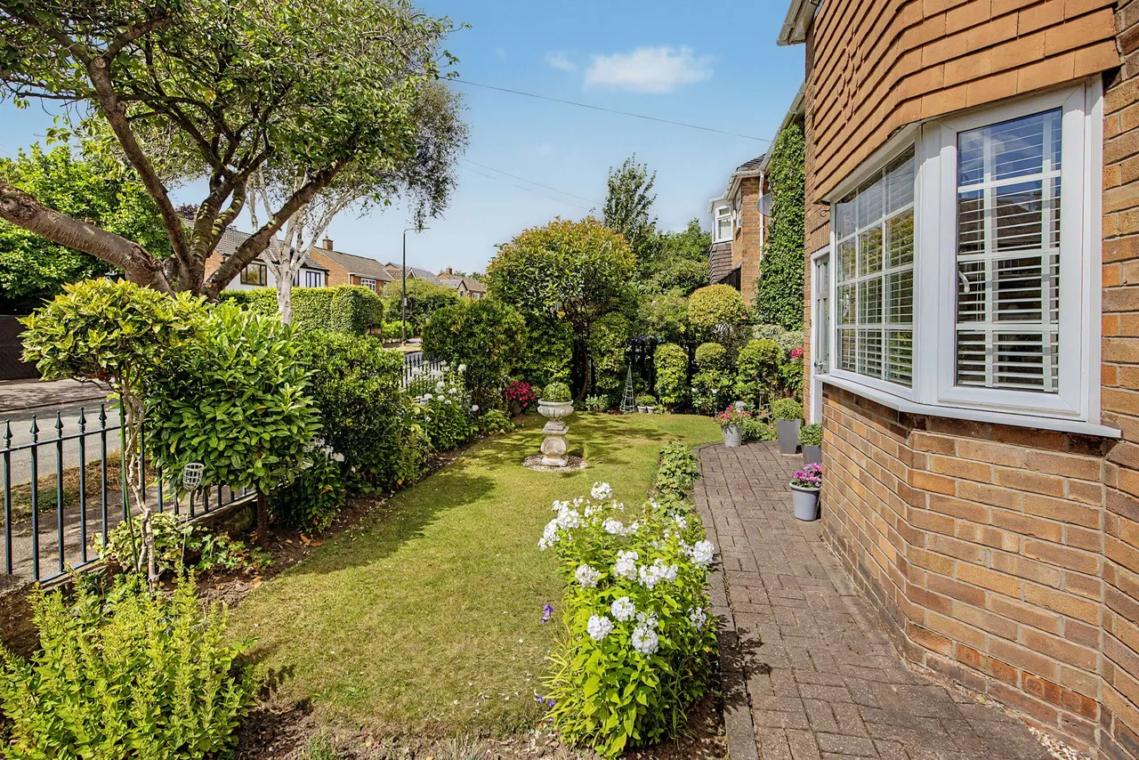 Ridge Avenue, Altrincham, photo 18