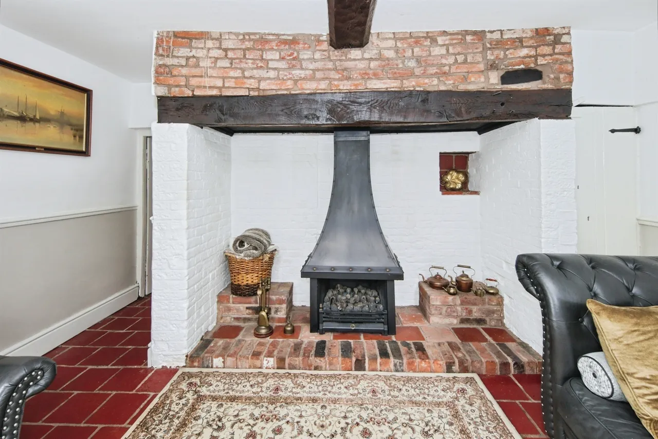 Tamworth Road, Keresley End, CV7, photo 23