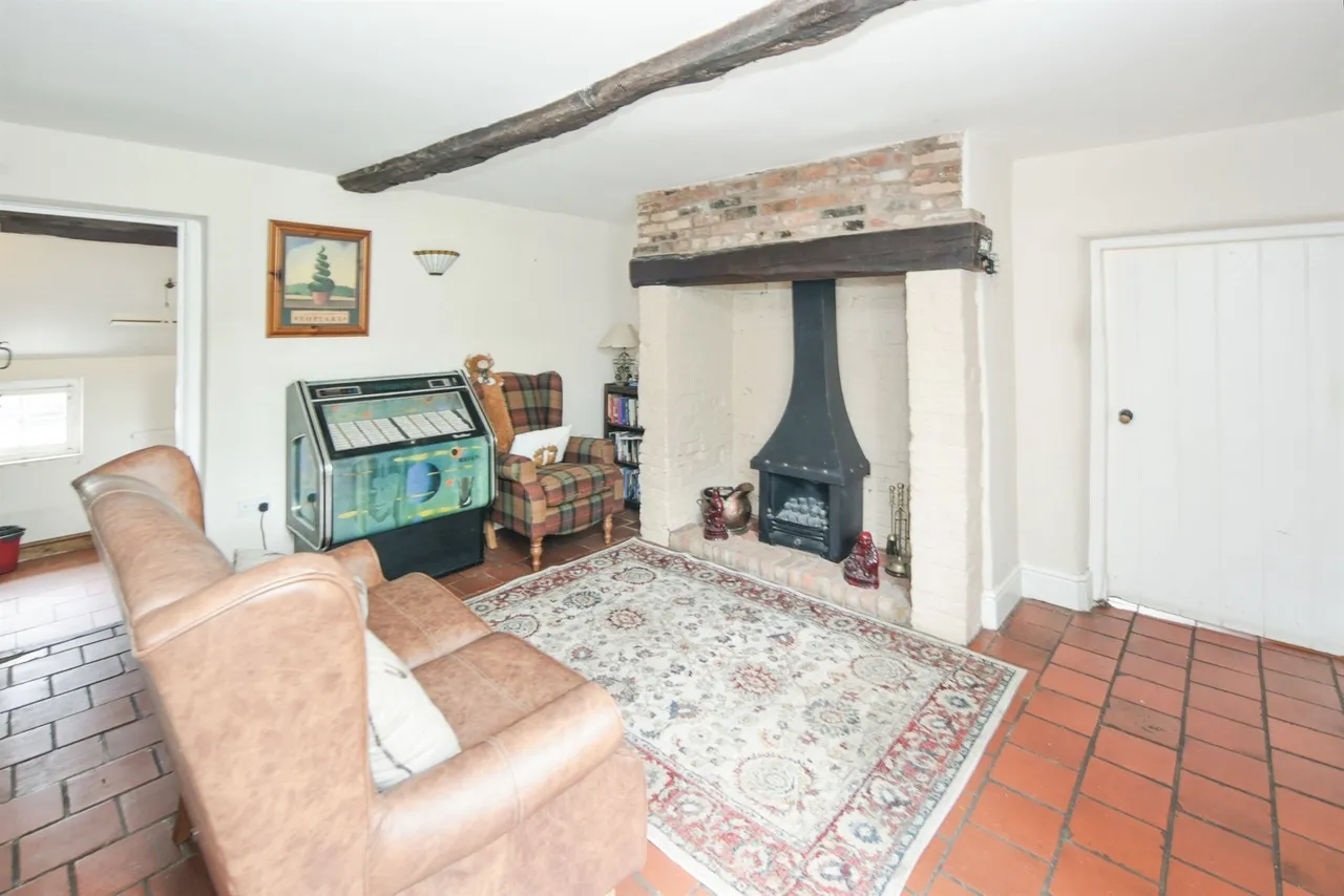 Tamworth Road, Keresley End, CV7, photo 20