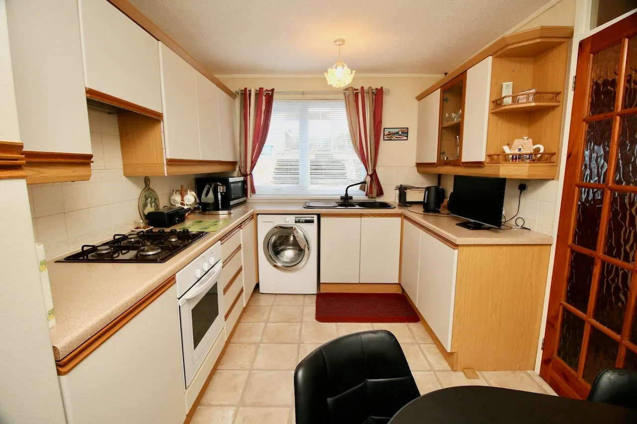Broomlands Road, Cumbernauld, G67 2PU, photo 7