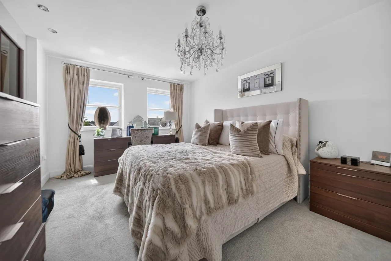 Dalby Lane, Bramhope, LS16, photo 13