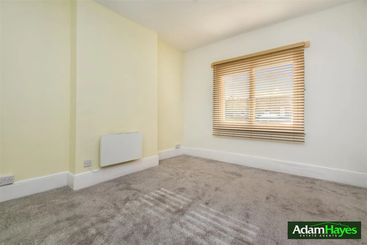 Station Road, Finchley Central, N3, photo 4