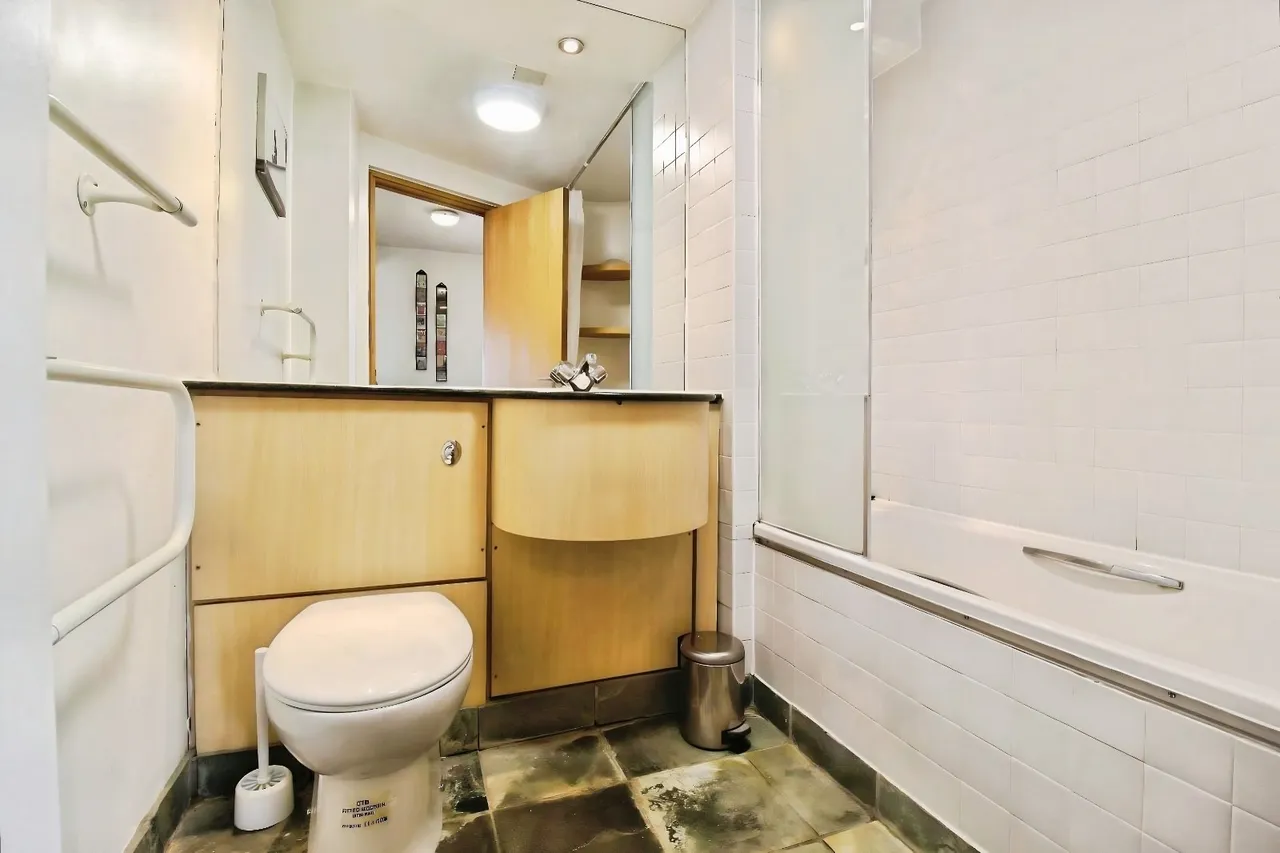 Bridge End, Leeds, LS1, photo 7