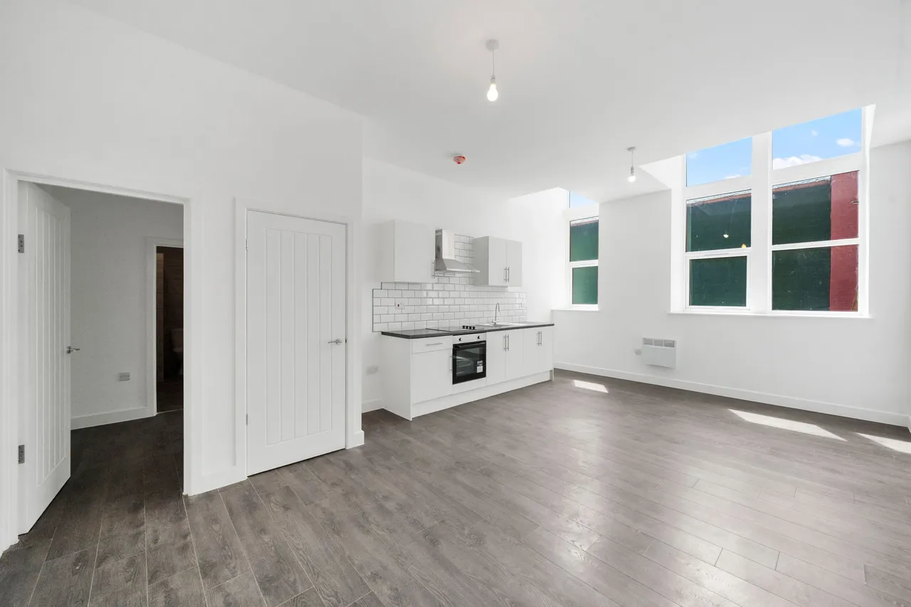 2 bed flat for sale — 8, The Old College, Railway Road, Leigh, Greater Manchester, WN7 4FZ