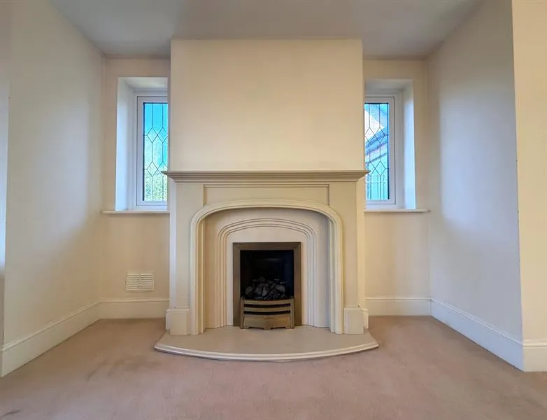 High Warren Close, Warrington, photo 5