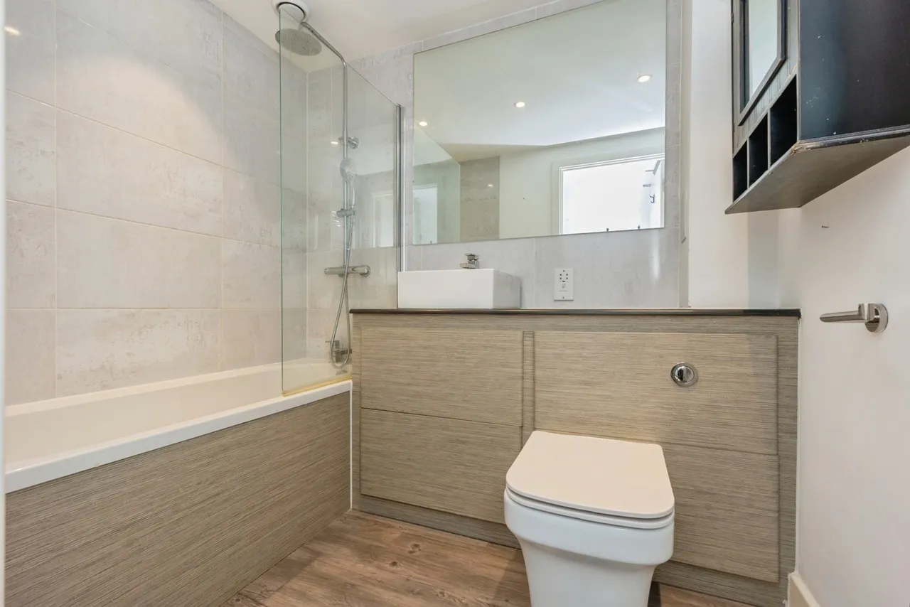 Buxton Road, Stockport, SK2, photo 10