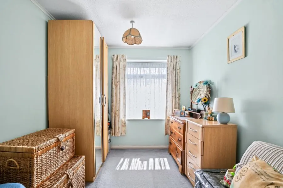 Greenlydd Close, Niton, PO38, photo 12