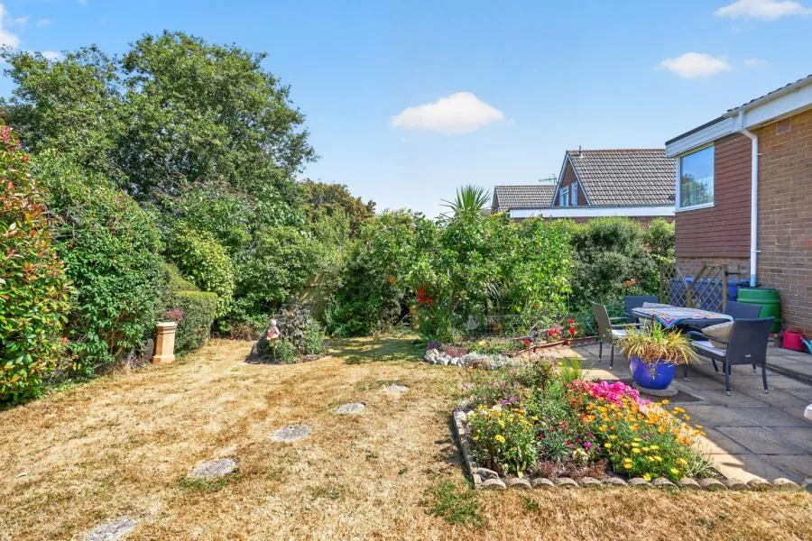 Greenlydd Close, Niton, PO38, photo 9