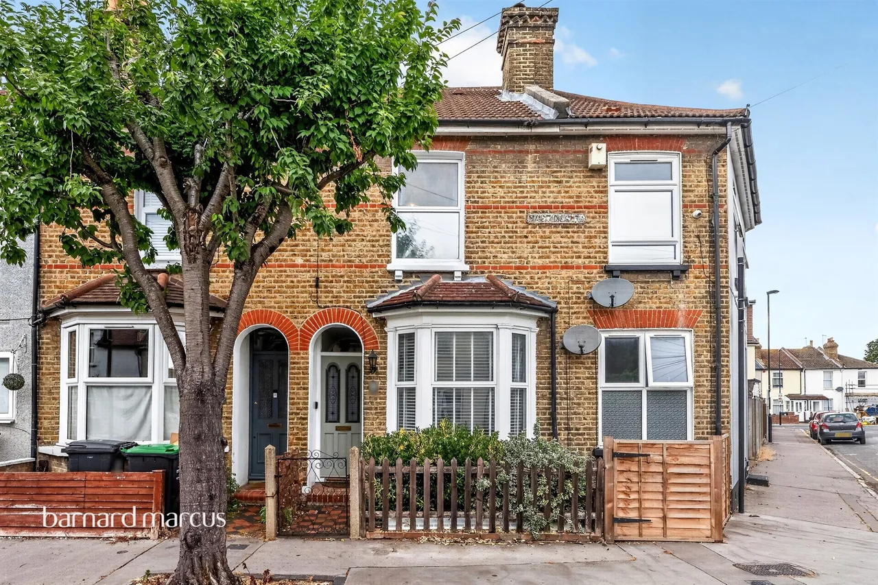 3 bed house for sale — Hastings Road, Croydon