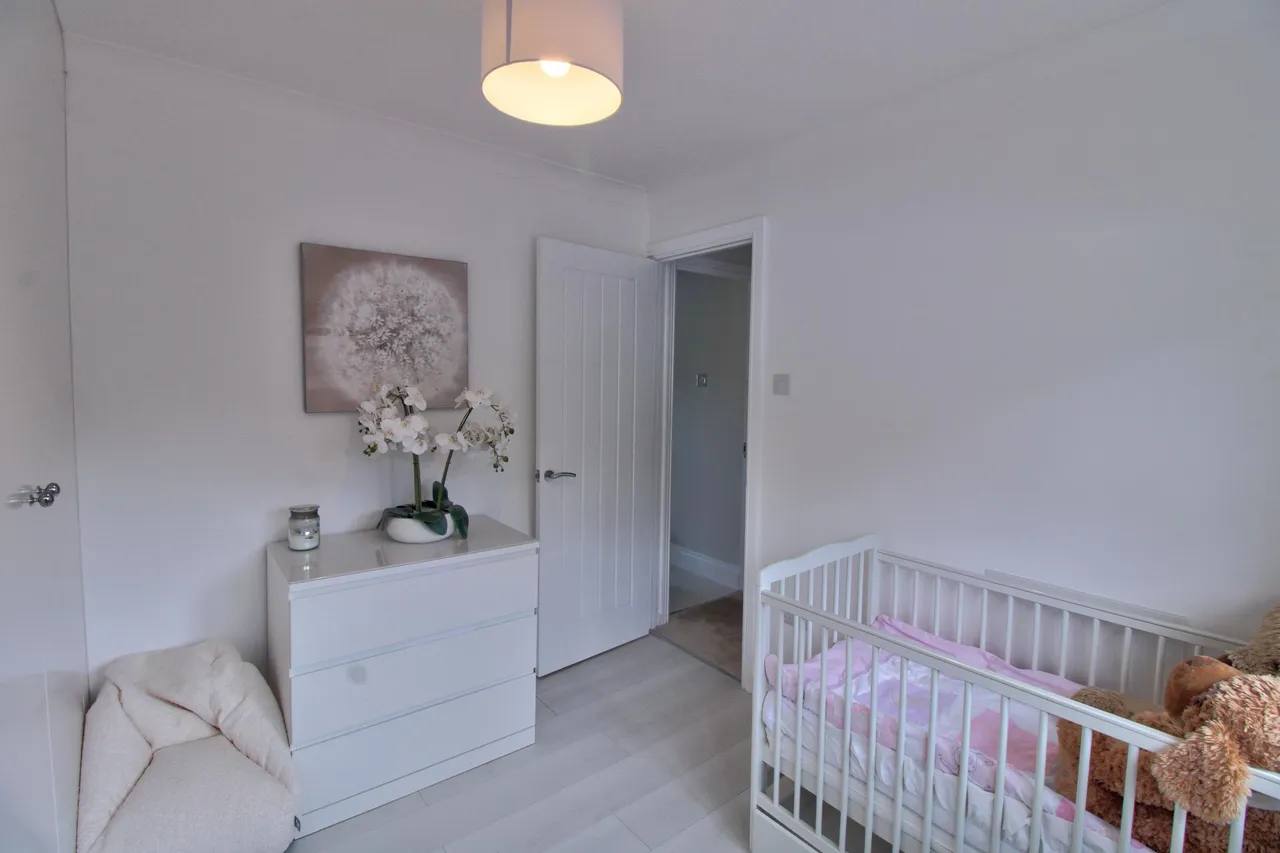 Hillgrove Avenue, Abergavenny, NP7, photo 17