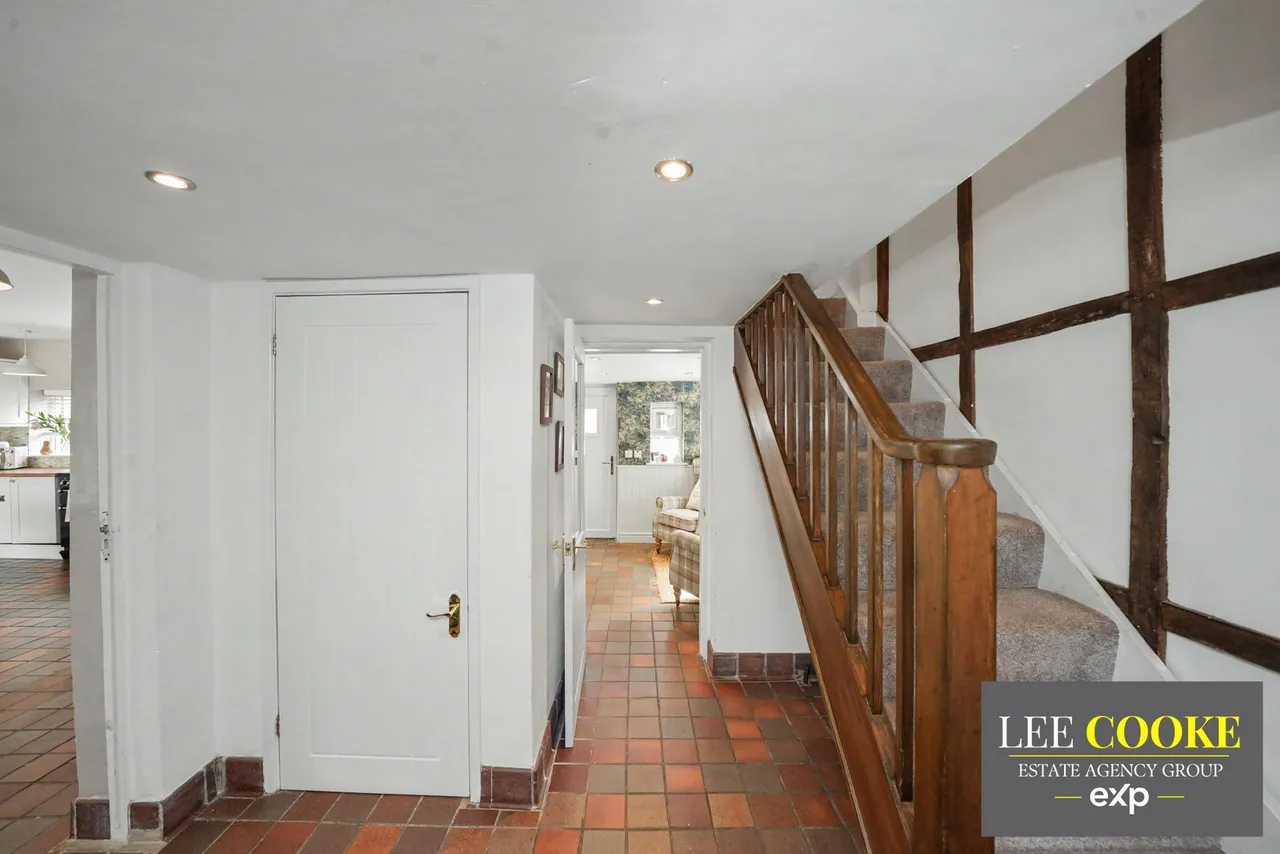 Emstrey Lodge, Atcham, SY5, photo 24