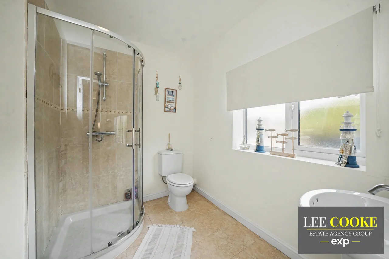 Emstrey Lodge, Atcham, SY5, photo 62