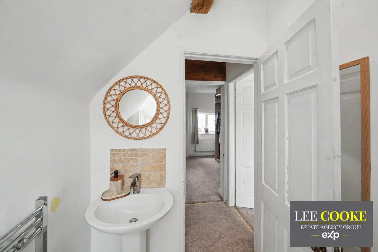 Emstrey Lodge, Atcham, SY5, photo 57