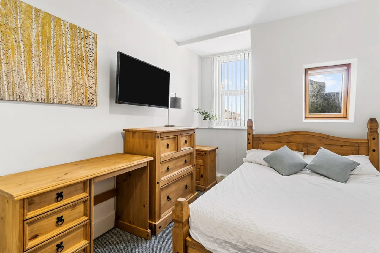 Mutley Plain, Plymouth, PL4, photo 9