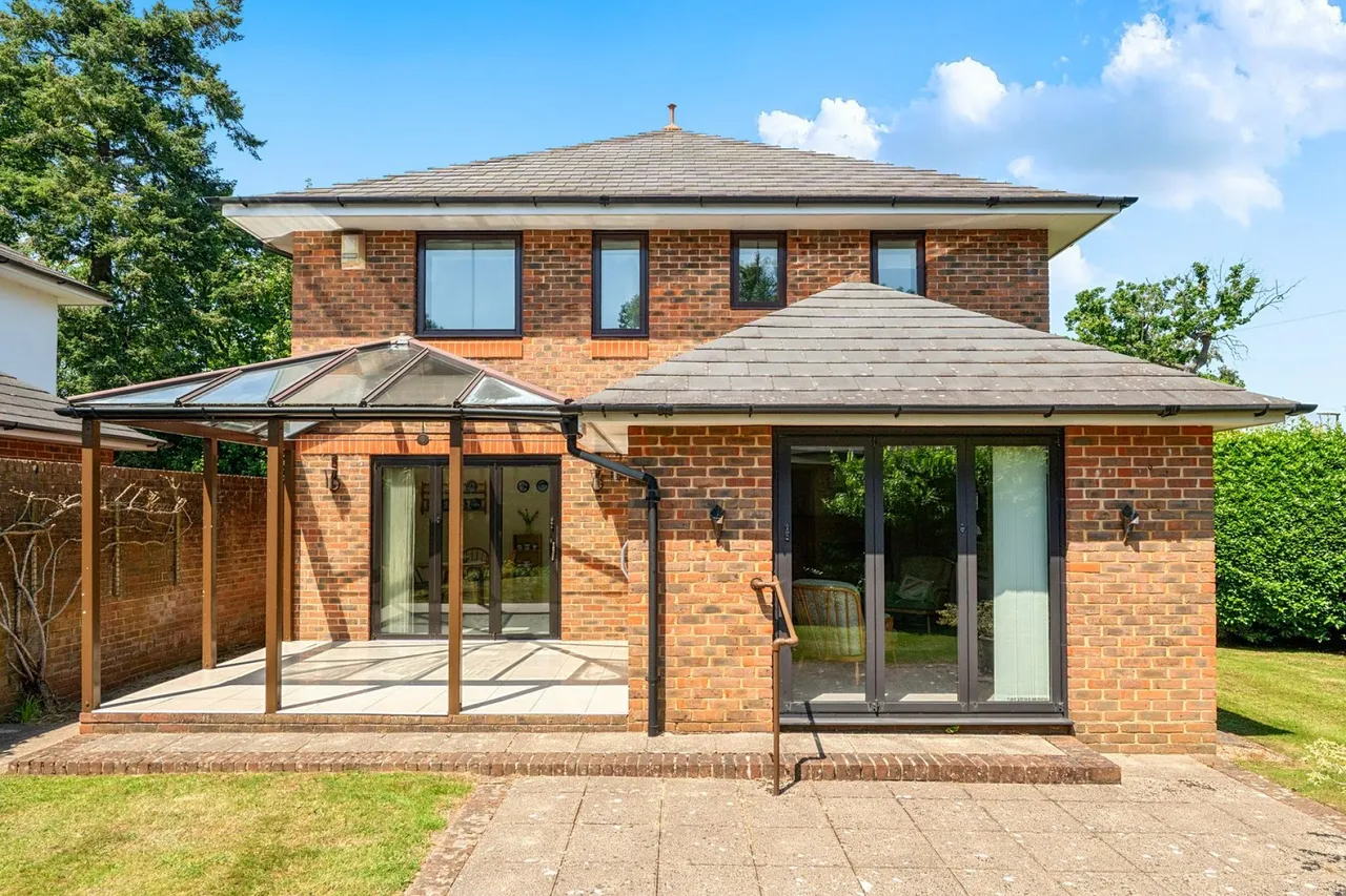 Marlborough Place, Lymington, SO41, photo 4