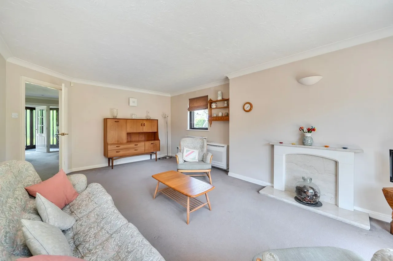 Marlborough Place, Lymington, SO41, photo 5