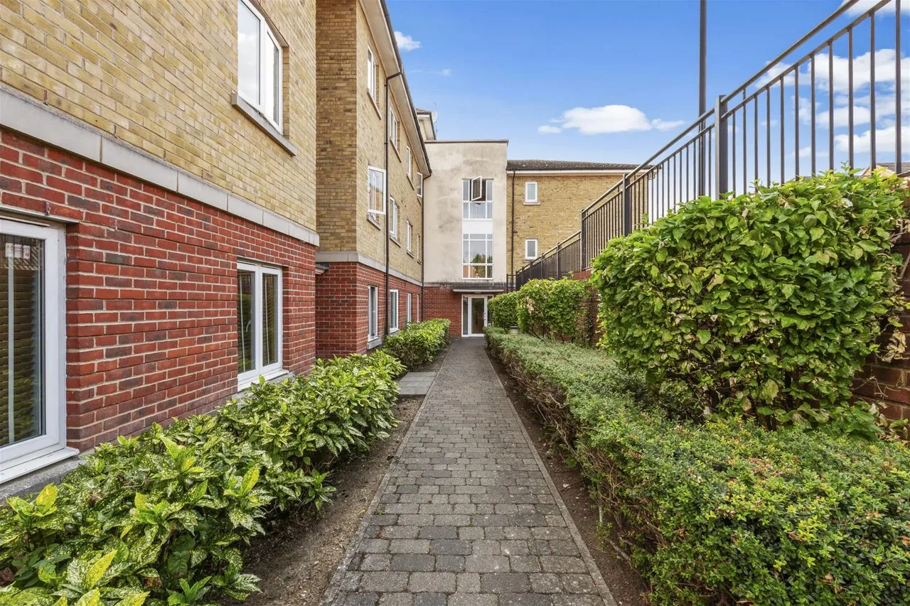 Lovegrove House Ercolani Aveue, High Wycombe, HP13, photo 11