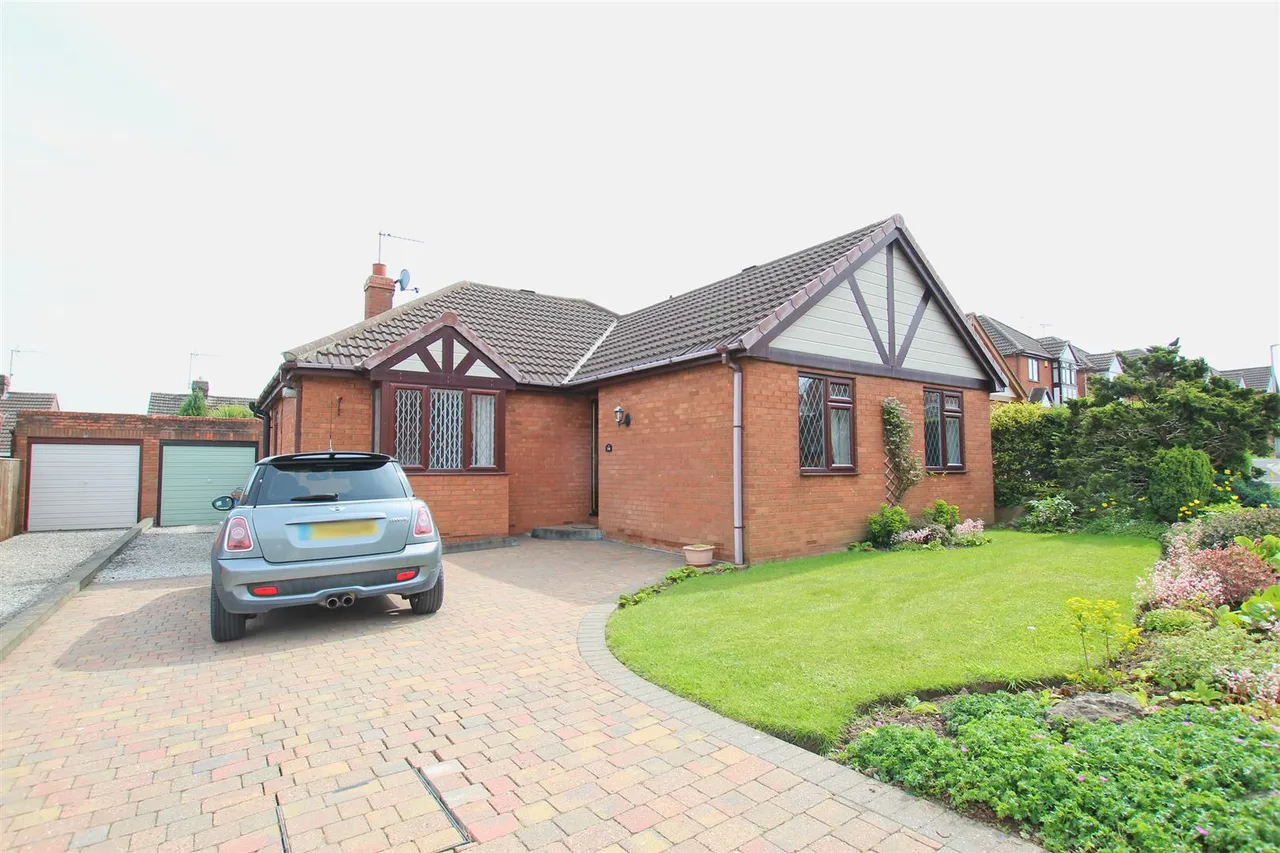 3 bed house for sale — Old Forge Way, Skirlaugh