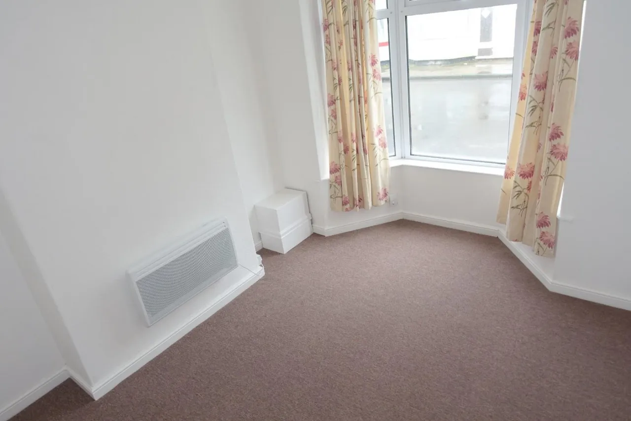 3 bed house to rent — Laycock Street, Middlesbrough, TS1 4SL