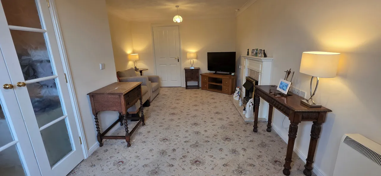 Station Road, Marple, SK6, photo 4