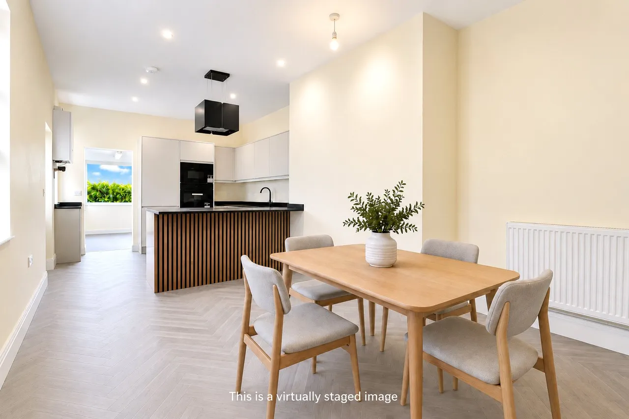 Clovelly Road, Bideford, EX39, photo 4