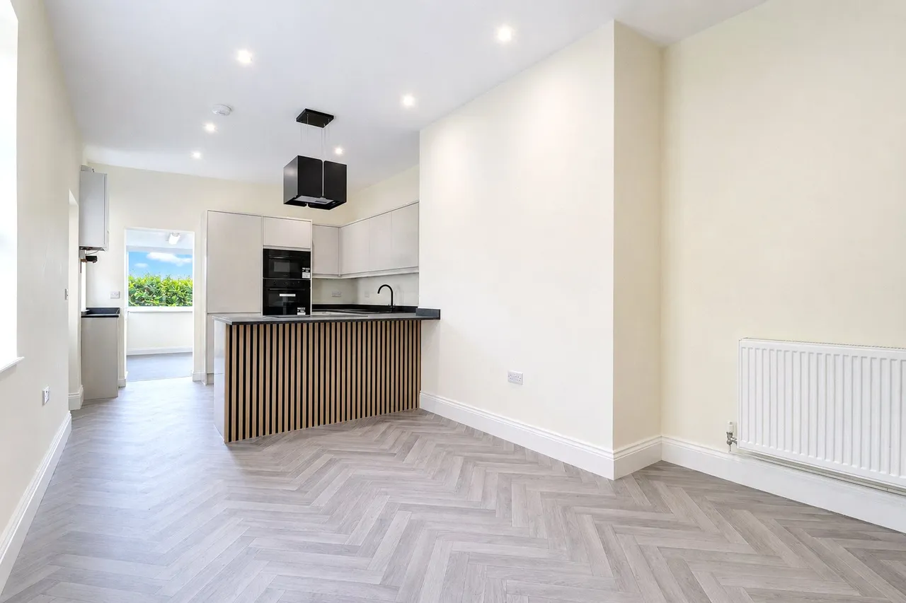 Clovelly Road, Bideford, EX39, photo 15