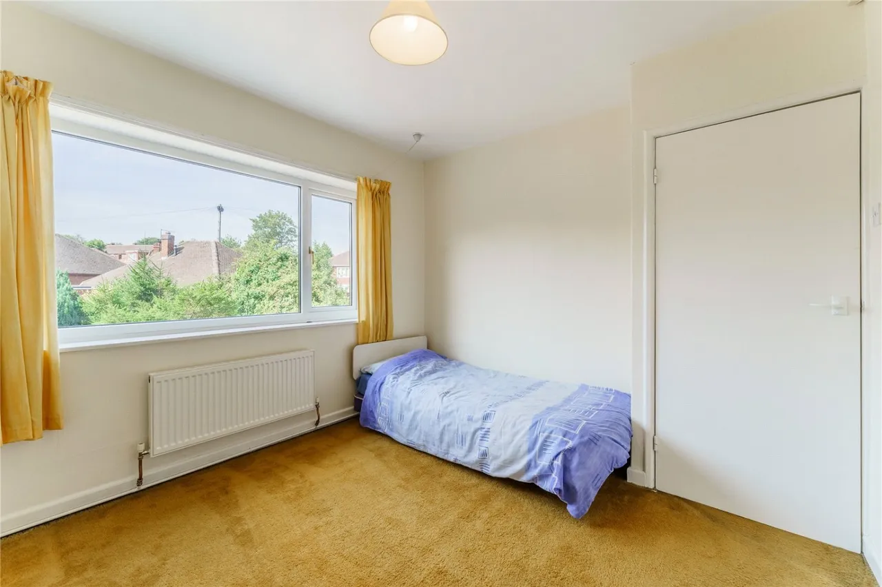 Victor Road, South Kirkby, WF9, photo 8