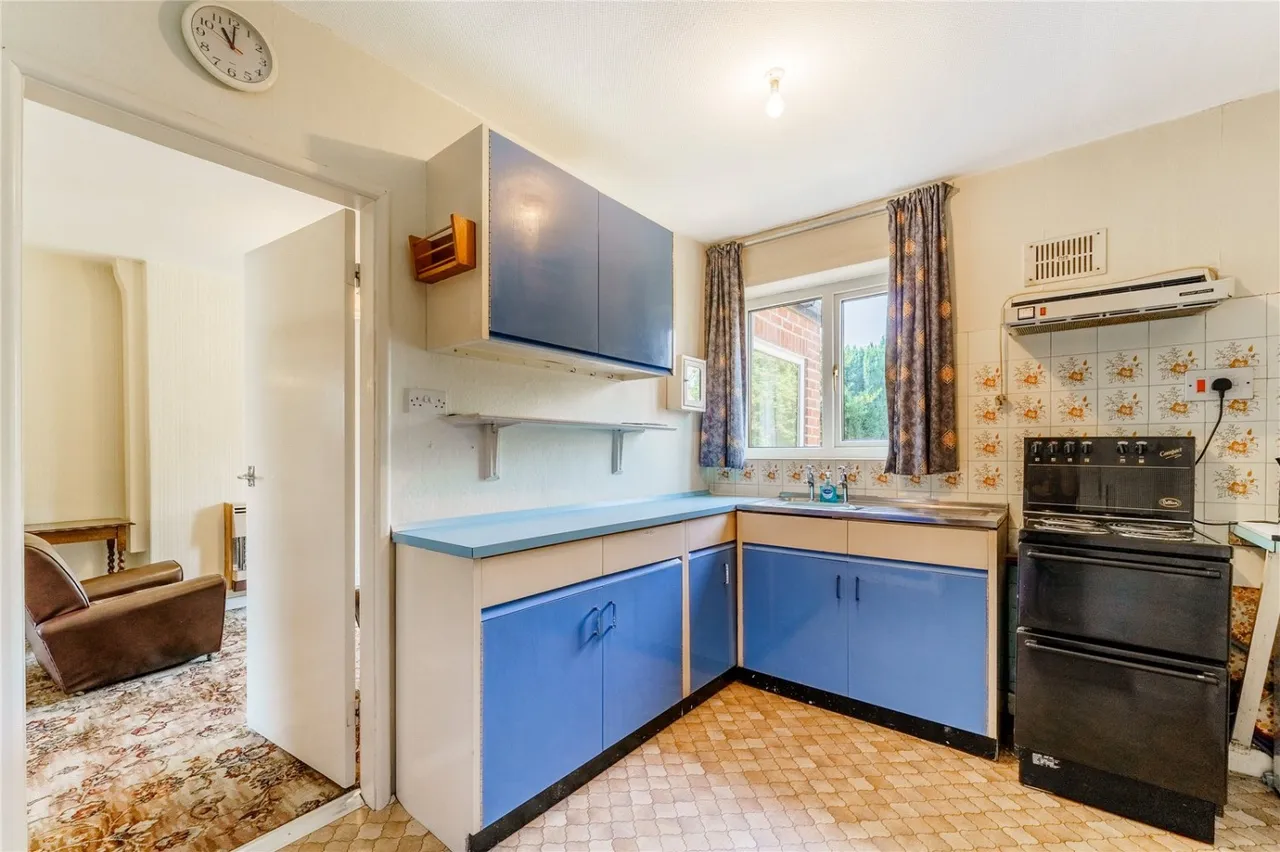 Victor Road, South Kirkby, WF9, photo 21