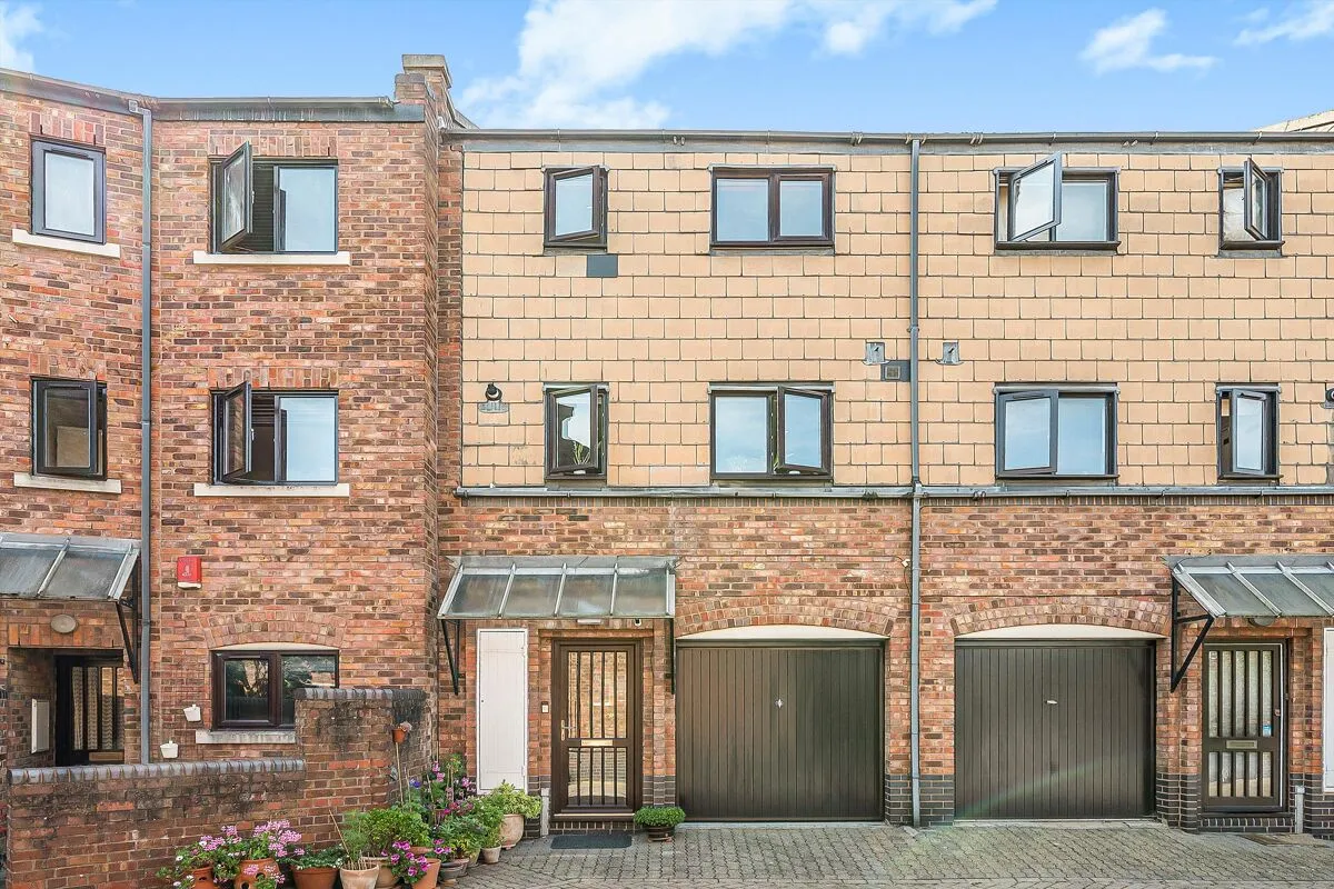 3 bed house for sale, Prospect Place, Wapping Wall, E1W