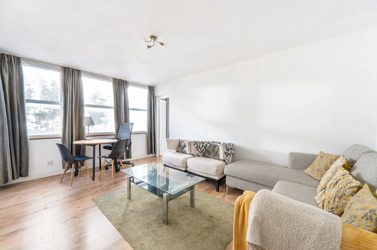 1 bed flat for sale — Flat 2, 202 Kensington Church Street, London